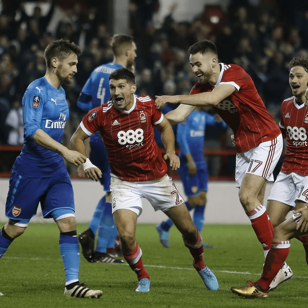 基里奥斯首 基里奥斯首